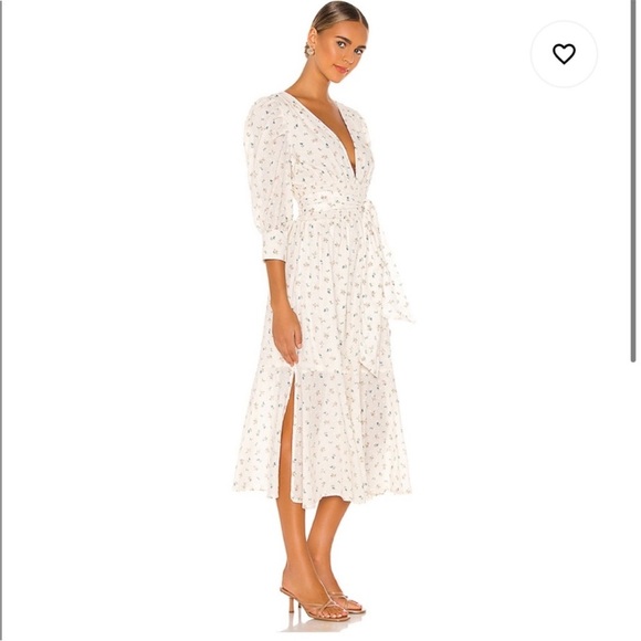 Elegant White Floral Wrap Dress jelle - Picture 1 of 2